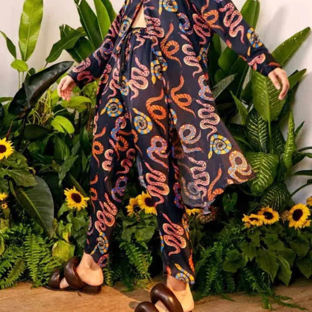 Farm Rio Snake Wild Life Pants - M